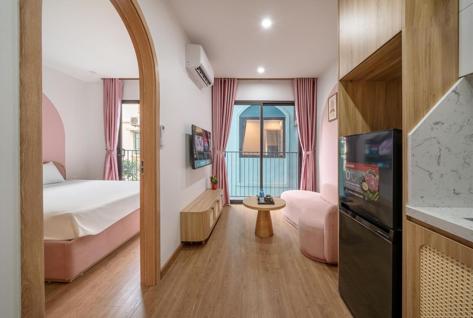 Moonlit Serviced Apartment Ханой Екстериор снимка