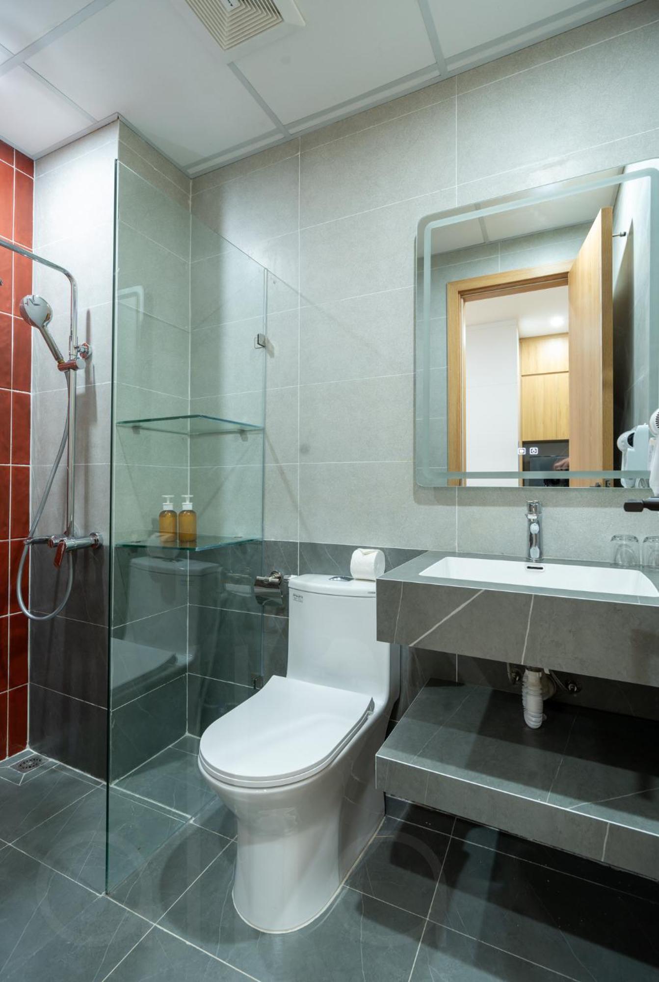 Moonlit Serviced Apartment Ханой Екстериор снимка